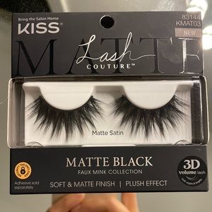 Kiss Matte Satin Lashes